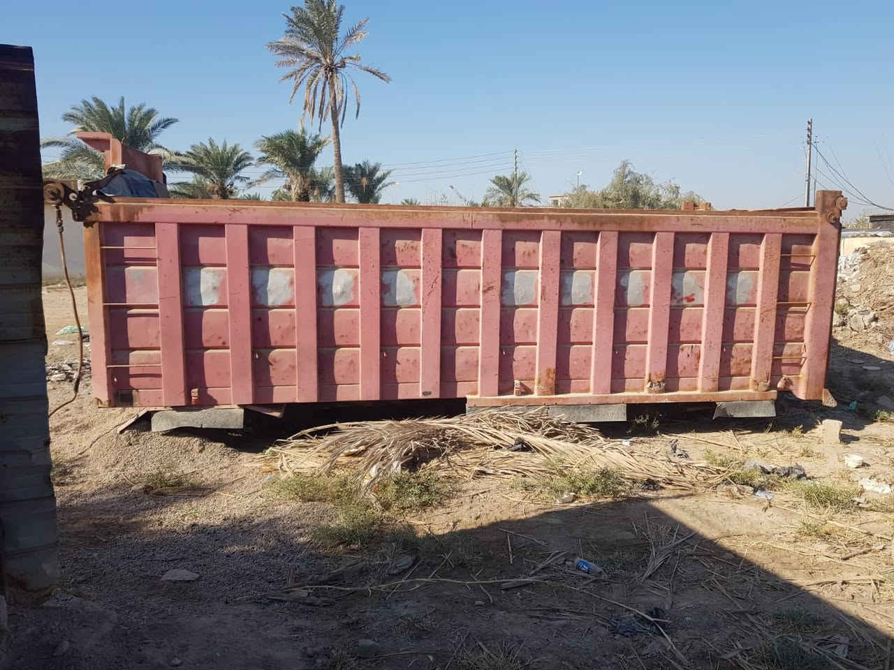 السلام بدي عكرب للبيع الطول 6متر.  دبل شاصي  ونج جديد السعر 42او بي مجال المكان بصره المدينه***********
