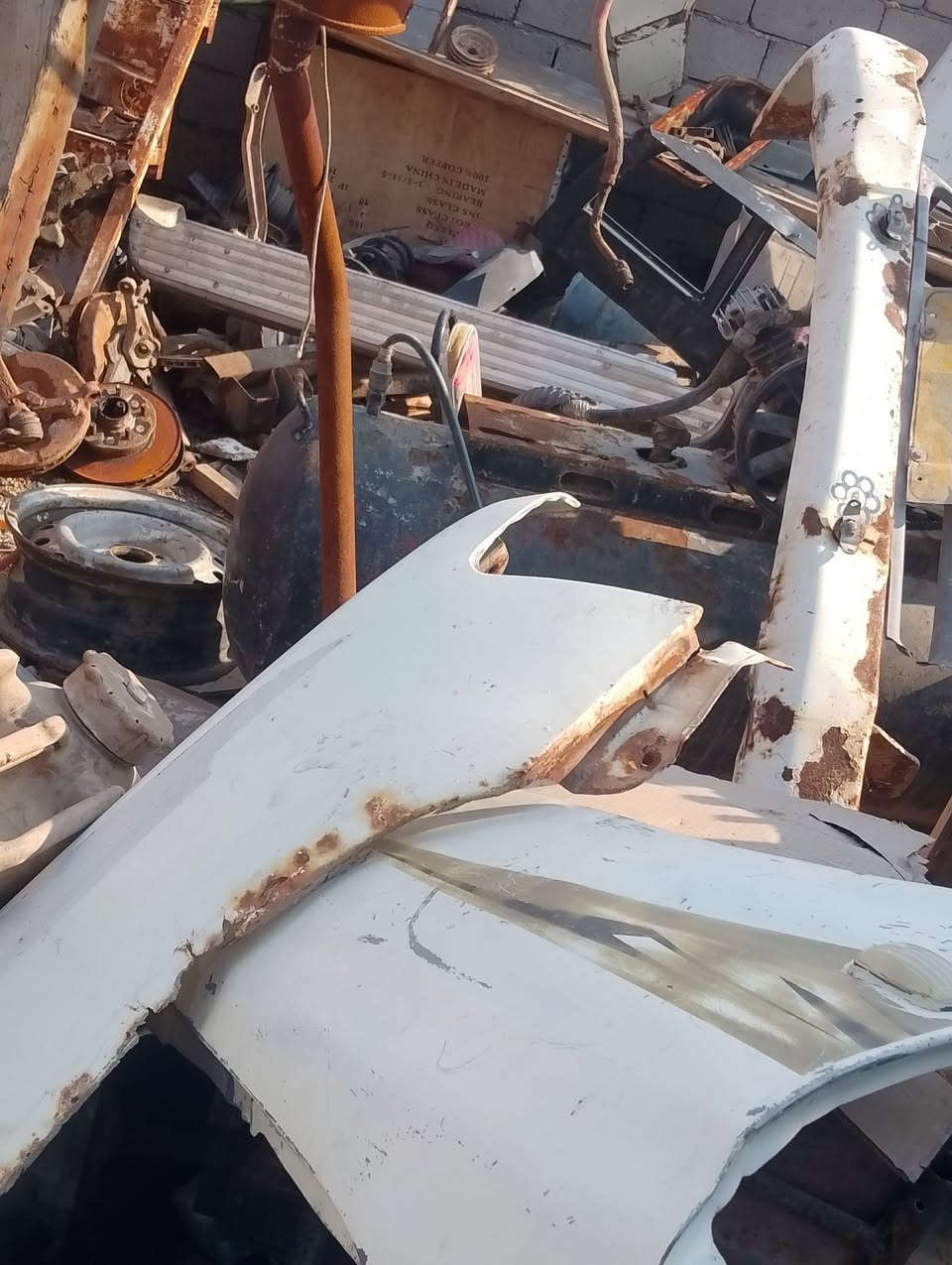 سلام عليكم غراض بيكم تيوته زائد دير عنوان ديوانيه عفك حي صناعي  رقم *********** حجي حسين
