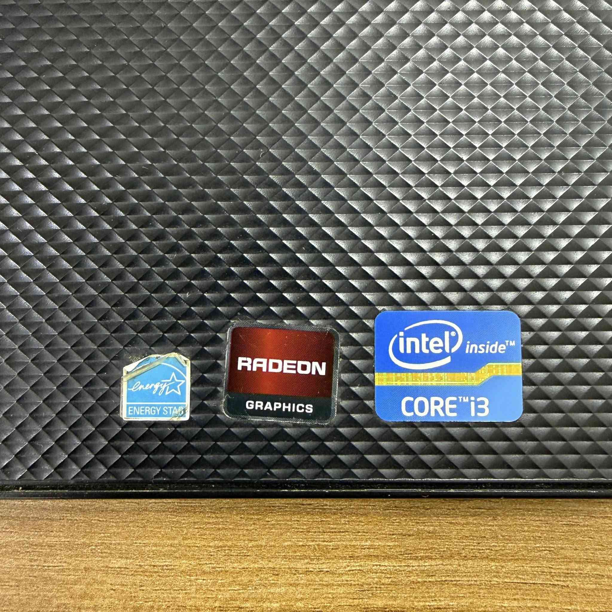 السلام عليكم
لابتوب Dell inspiron 15 3521 للبيع، قديم عندي مستخدم، نظامه  Windows 10 Pro. الجهاز ما مصلح وما مفتوح نهائياً.

CPU: Core i3-3217U 1.80GHz
RAM: 4GB DDR3
Storage: 465GB
الجهاز يفيد للطباعة، الاستخدام المكتبي او لعب العاب خفيفة.
النظام مفعل والجهاز بيه تطبيقات مثل:
- Microsoft Office (Word, PowerPoint, Excel, Publisher, Access, …)
 - Visual Studio Code
- Arduino
- AutoCAD
- WinRAR
- iTunes
- Adobe Illustrator 2019
- 3uTools
- Unity
وغيرها…
السعر 200 الف
الموقع: البصرة
للتواصل: خاص او واتس اب ***********
