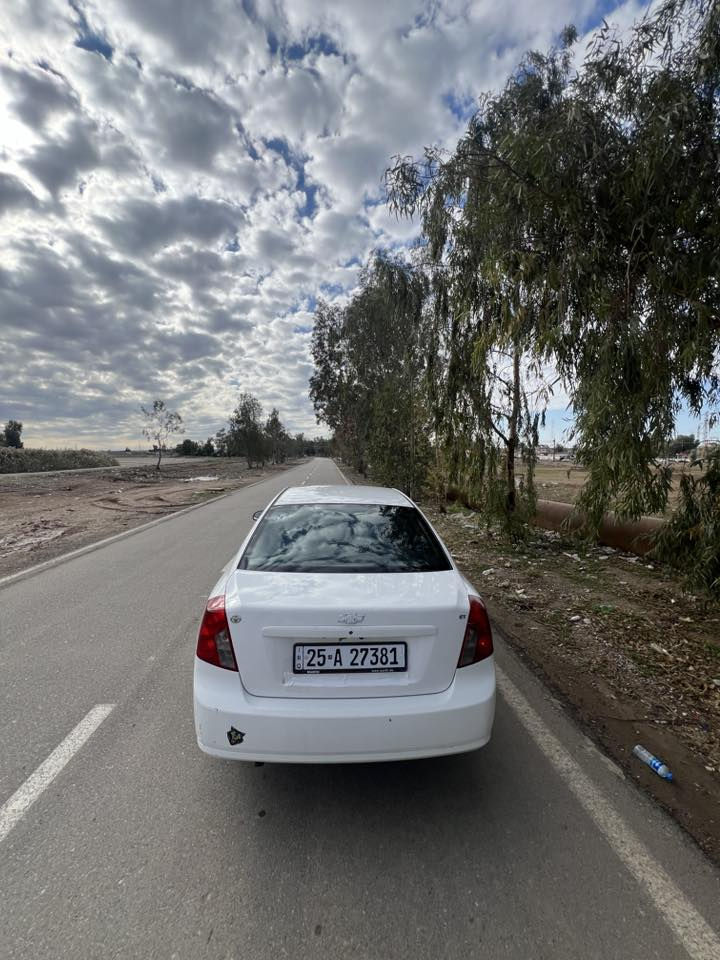 سلام عليكم للبيع اوبترا 2004سنويه لحد2030 بسمي دفتر بانزين بي كهربائيات كله شغال تايرات صدر كله جديد تبريد ثلج ❄️ تدفئه شغال سياره على بلاد گلين سعر67 وبي مجال *********** شرط تحويل وكاله
