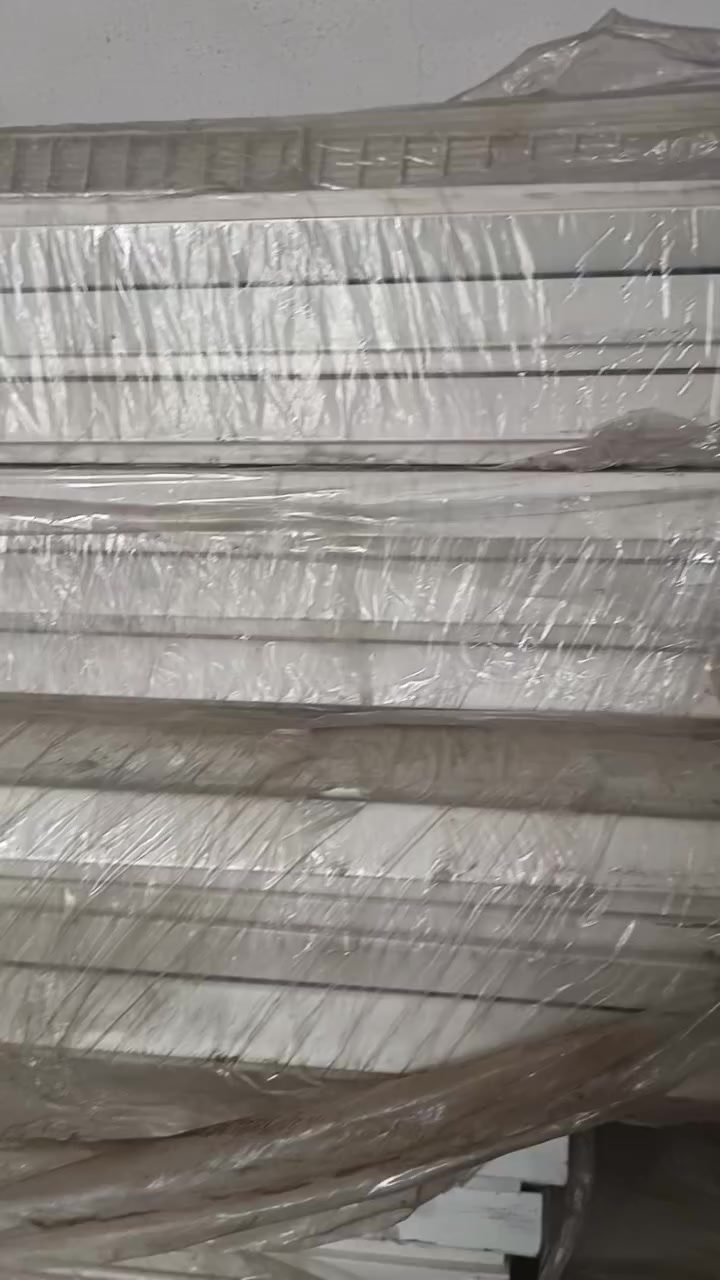 بيع رفوف تركي +سفينه وسطي المكان بغداد التواصل خاص او الاتصال ***********
