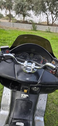 للبيع فورزه. (8.0) عميه محرك مكفول. شعندك مراوس نزل. 07722566259