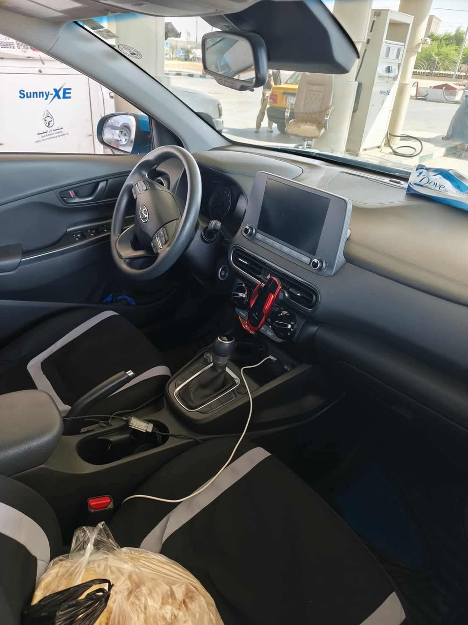 سلام عليكم 
هيونداي كونا موديل 22 
حادث دعاميه اماميه بس وايرباك دركه و دشبول 
ماشيه 70 الف كيلو كفاله بدون تبديل وبدون صبغ 
سياره نضيفه ما نقصه شي ليبل واحد 
السعر 144 وبيه مجال حق الجيه 
مكلف بالنشر يرجى الاتصال بصاحب السيارة
مكانها بغداد 
الرقم  ***********5
