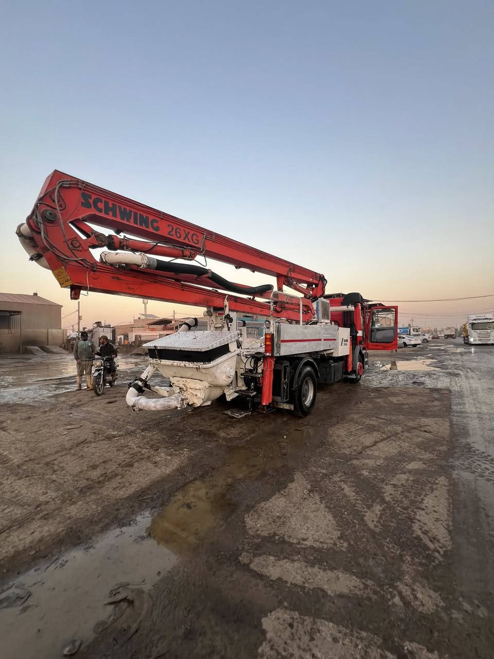 اسلام عليكم.محتاج شريك بلنص پم شونك 26 سياره اكتروز96 جاهزه مجهزه للعمل بسعر مناسب جدآ  النوان موصل يفضل صاحب كادر صب للتفاصيل اكثر التواصل على الارقام التالية 
***********
***********
