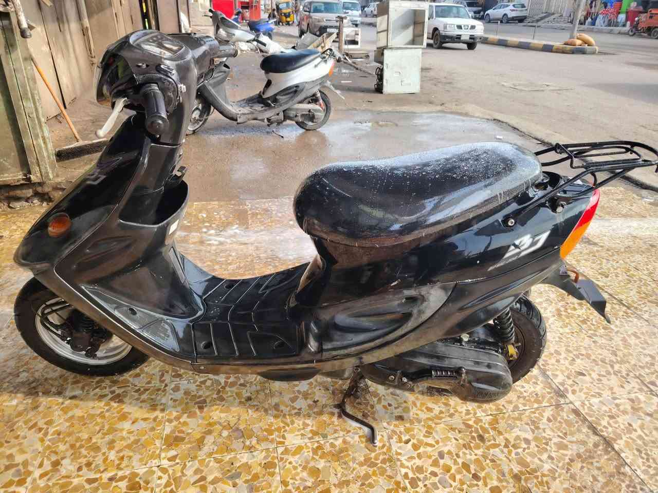 السلام عليكم ورحمة دراجه ياماها 9 زروف نضافه الدراجه 90%100( أوراق )نضافه المكينه 100%100 تفحصها بيدك أو تاخدها لمصلح شغاله أضويه بس سلف وهورن عوزهم باتري سعر 525 وبيها مجال للشراي للستفسار***********
