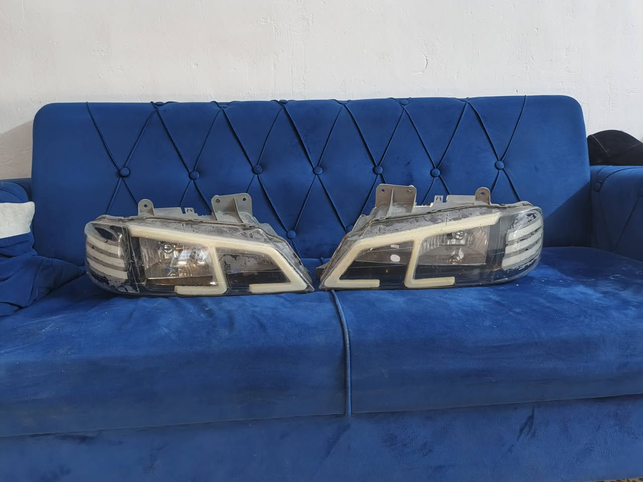 لايت أمامي بيجو بارس تضاف أبو اللد السعر 125المكان بغداد ***********
