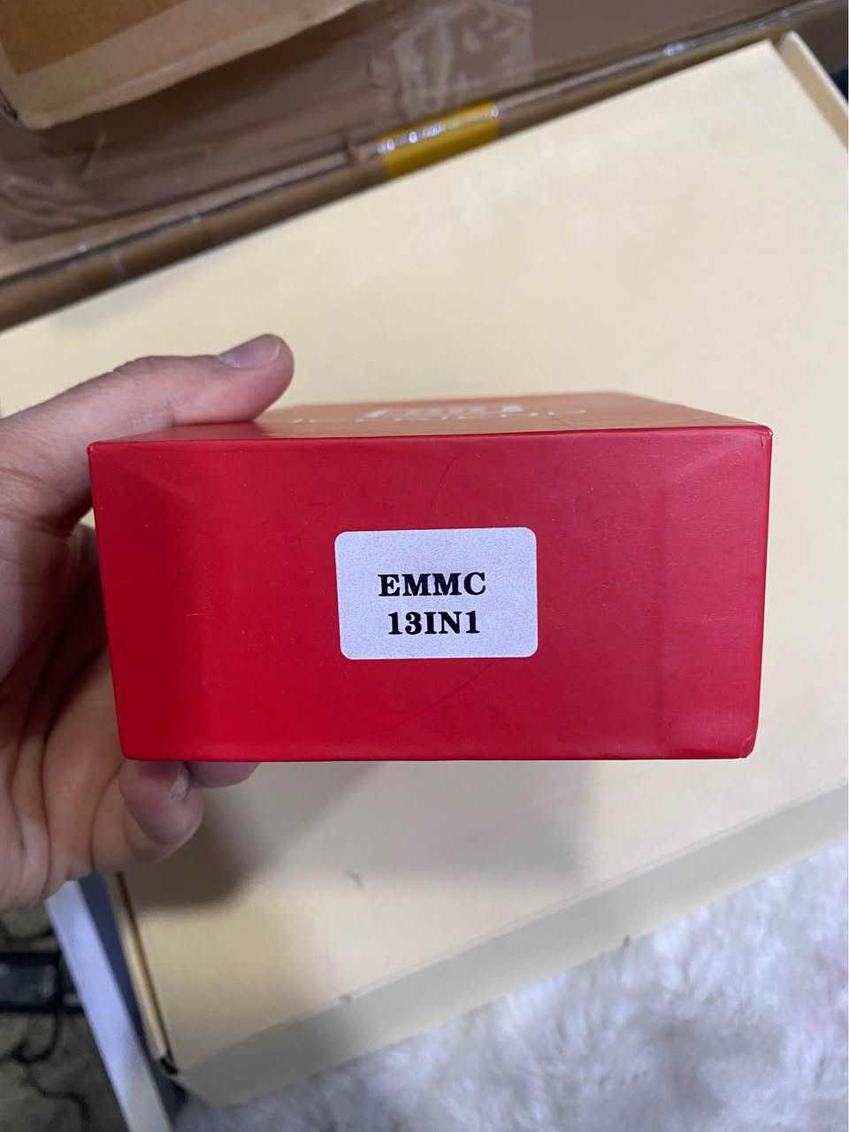 باشترین سێتی سۆکێت و ئەداپتەری جۆری ICFRIEND 13-in-1 بۆ فرۆشتن. تایبەت بە چاککردنەوەی مۆبایل و پرۆگرامکردنی میمۆری.
تایبەتمەندییەکانی ئەم پارچەیە:
• پشتیوانی جۆراوجۆر: پشتگیری لە ١٣ جۆری جیاوازی چیپ دەکات (EMMC و EMCP).
• جۆرەکانی چیپ: BGA153-169, BGA162-186, BGA221, BGA529.
• گونجاندن: کار دەکات لەگەڵ بۆکسەکانی (Easy Jtag Plus, UFI Box, Medusa Pro, ATF).
• کوالێتی: سۆکێتی ئەسڵییە و بەکار نەهاتووە، هەموو پارچەکانی ناو وێنەکەی لەگەڵە (فریمە ڕەشەکان و ئەداپتەرەکان).

تایبەتمەندی دەرهێنانی داتا (Data Recovery):
• گونجاوترین ئامێرە بۆ دەرهێنانی وێنە، ڤیدیۆ و ناوەکان لەو مۆبایلانەی کە بۆردەکەیان سووتاوە یان شکاون و هەڵنابن.
• دەتوانیت ڕاستەوخۆ لە ڕێگەی ئەم سۆکێتەوە میمۆرییەکە (IC Memory) ببەستیت و هەموو داتاکانی ناوی کۆپی بکەیت بۆ کۆمپیوتەر.
• چارەسەرێکی خێرایە بۆ کێشەی Dead Boot و گێڕانەوەی زانیارییە گرنگەکان. بشدار, السليمانية


**إذا كنت صاحب هذا الإعلان وتريد حذفه لأي سبب، رجاءا أرسل رسالة إلى الدعم الفني**