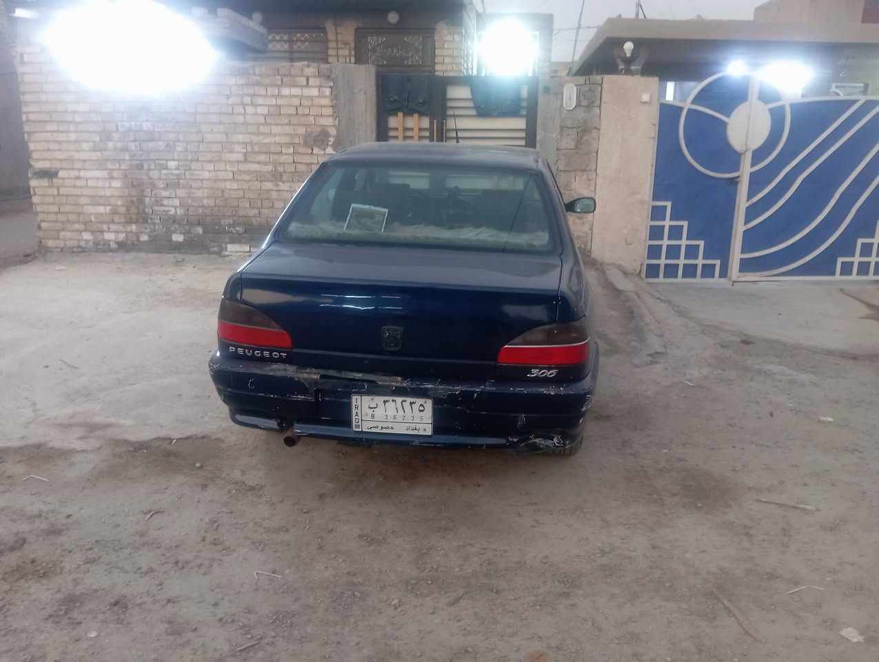 بيجو 306حره موديل2001 للبيع مكانها بغداد جسر ديالى الجديد السعر 36ورقه وبيها مجال اي استفسار هذا رقمي ***********
