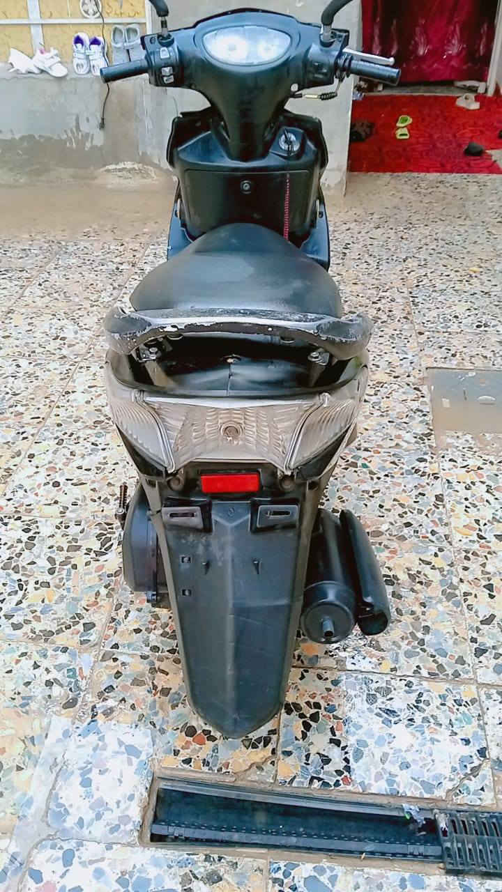 السلام عليكم دراجة للبيع دراجة كاملة مكملة تأيرات جدد دراجة شغالة سلف او هندر سلف نكرة مكاني بغداد البلديات رقم الهاتف ***********
