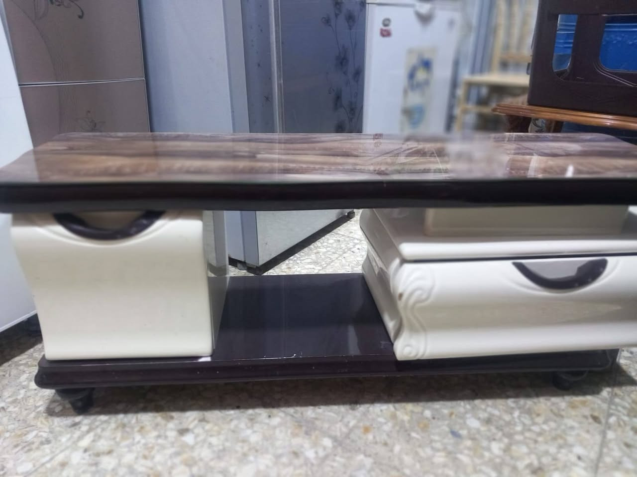 معرض تركي اصلي  السعر ١٢٥ وبي مجال بسيط


**إذا كنت صاحب هذا الإعلان وتريد حذفه لأي سبب، رجاءا أرسل رسالة إلى الدعم الفني**