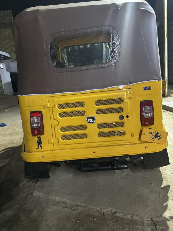 تكتك للبيع 2020تكتك مصبوغه عام لجماليه بيهه ضربه بصفحه اليسره ومصلحهه ما مبينه ابد تكتك خير من الله اي نقص ما بيهه بوجهك لشغل رقم بغداد ومكان واسط قضاء العزيزيه ***********
***********
