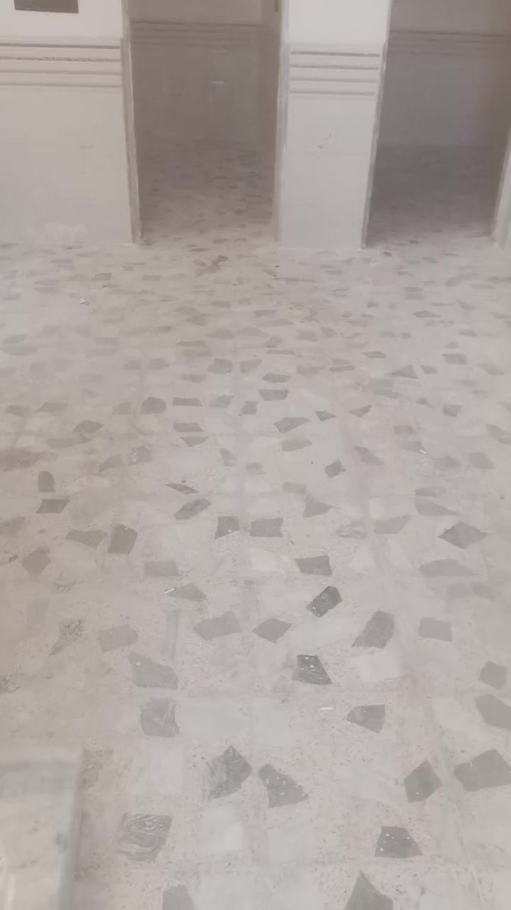 خلفه سيراميك وبورسلين وكاشي ومرمر شغل درجة اولى علي الليزر وسرعه العمل واسعار تناسب الجميع ***********بيه واتس
