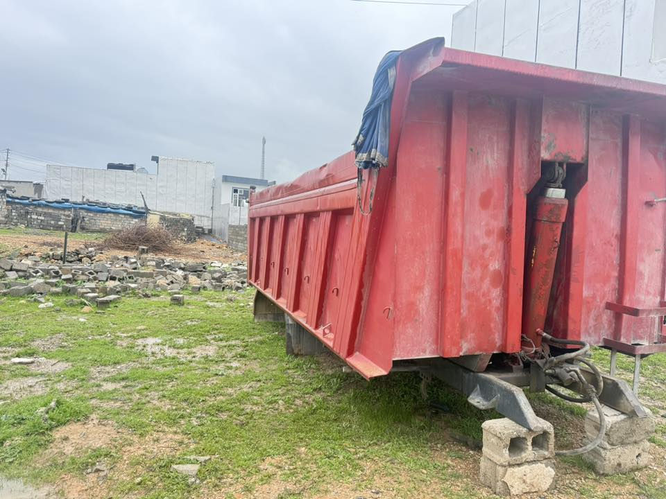 بۆدی بۆ فرۆشتن ١٩ مەترە درێژی دەبڵ شانسی ٦مەتر درێژی بۆدییەکە ٥.٧٥
شوێن بەردەقارەمان-بازیان                  ***********
***********

