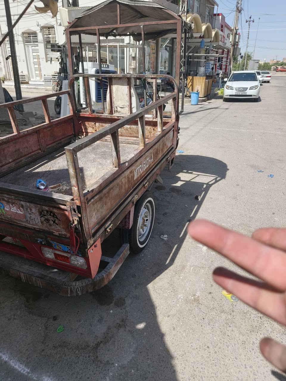 للبيع ستوته رقم بدون راعي رقم ابيض***********
