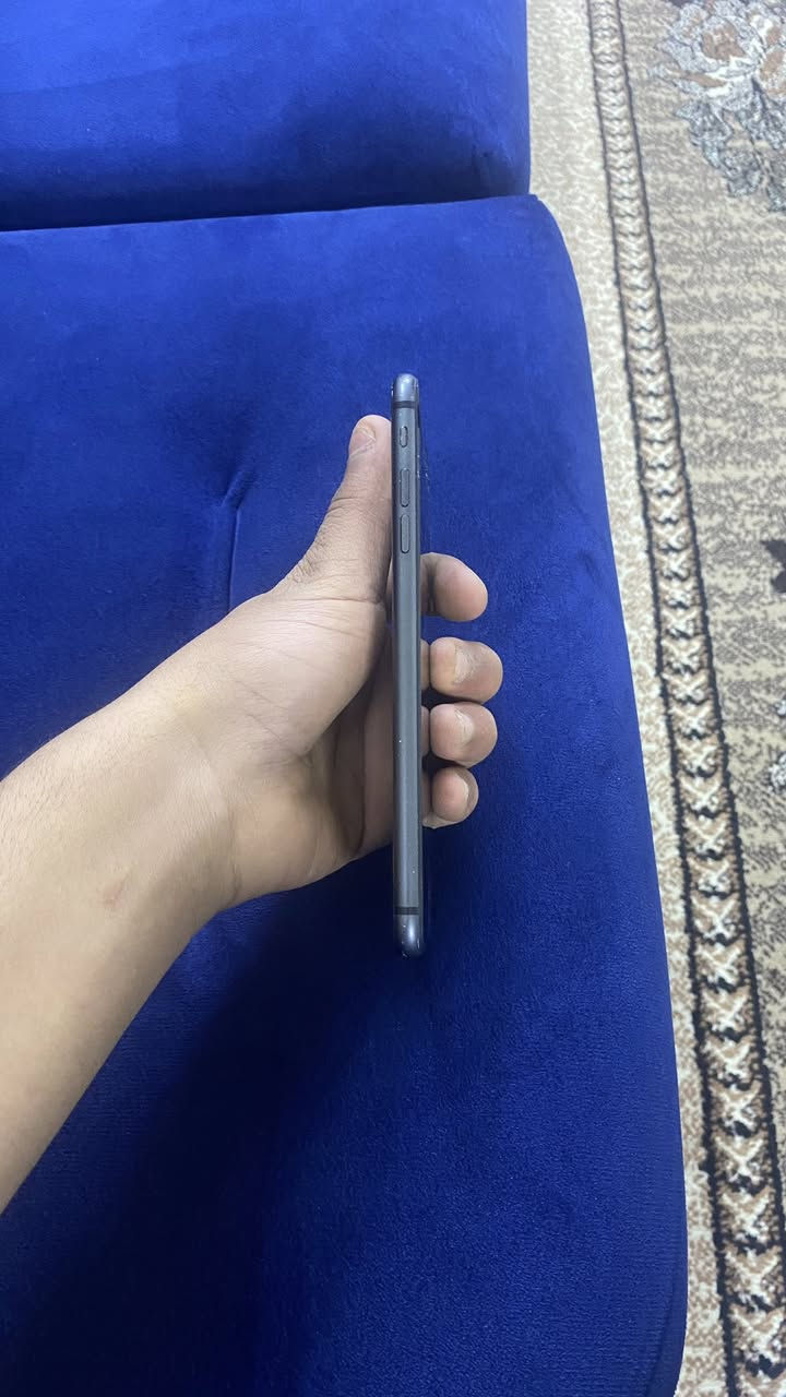 السلام عليكم ايفون ٨ بلص للبيع شغال كامل ما مفتوح وضع شركه ما محطوط عليه درنفيس ذاكره ١٢٨ بطارية ٧٦ كلشي ما مبدل بيه ادفع سعر عجبني ابيعك التواصل عل خاص


**إذا كنت صاحب هذا الإعلان وتريد حذفه لأي سبب، رجاءا أرسل رسالة إلى الدعم الفني**