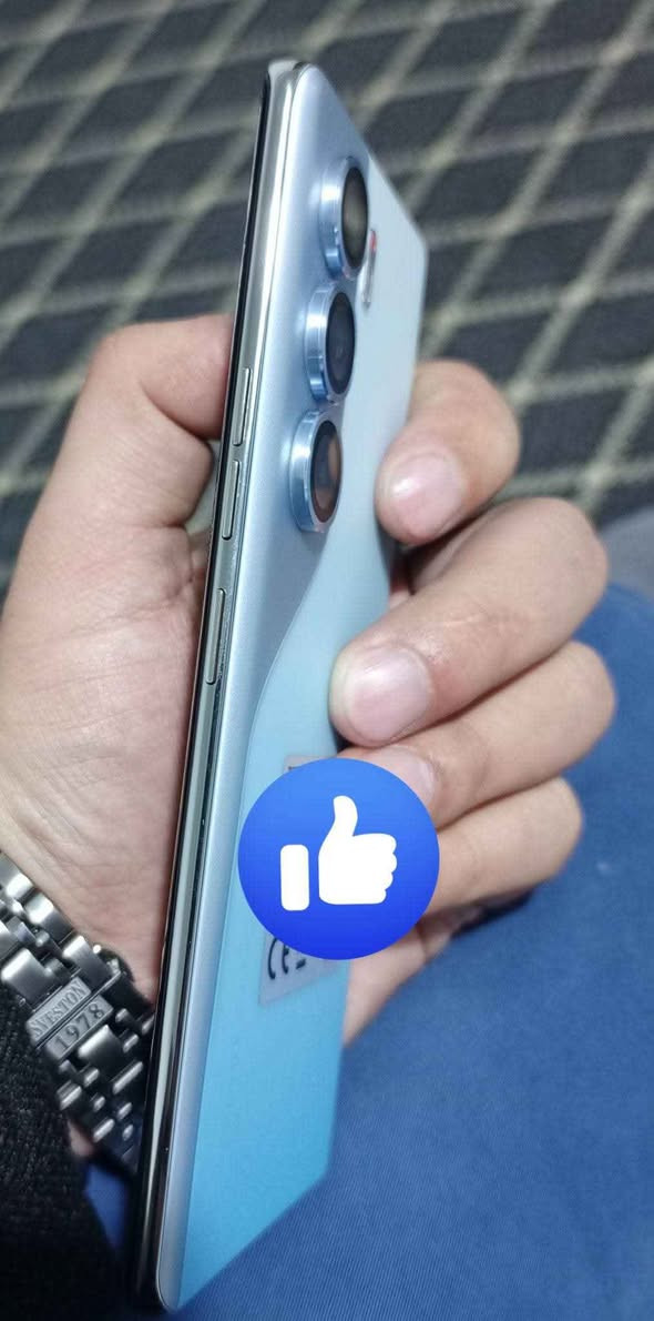 Hi Everyone,
Good evening

I want to sale my Tecno Camon40pro5G
6 months warranty 
All accessories & Box available 
Neat & Clean Set. 
Offering Price 300K IQD, Slightly Negotiable.

Intrested Person can contact. 
WhatsApp: ***********. أربيل, العراق
