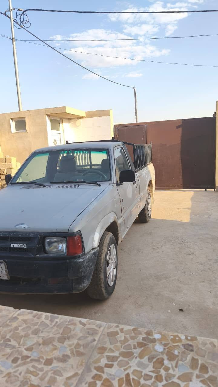 مرزي للبيع موديل 91 رقم سنوية سعرها 30ورقة بيها مجال العنوان نينوى ***********
