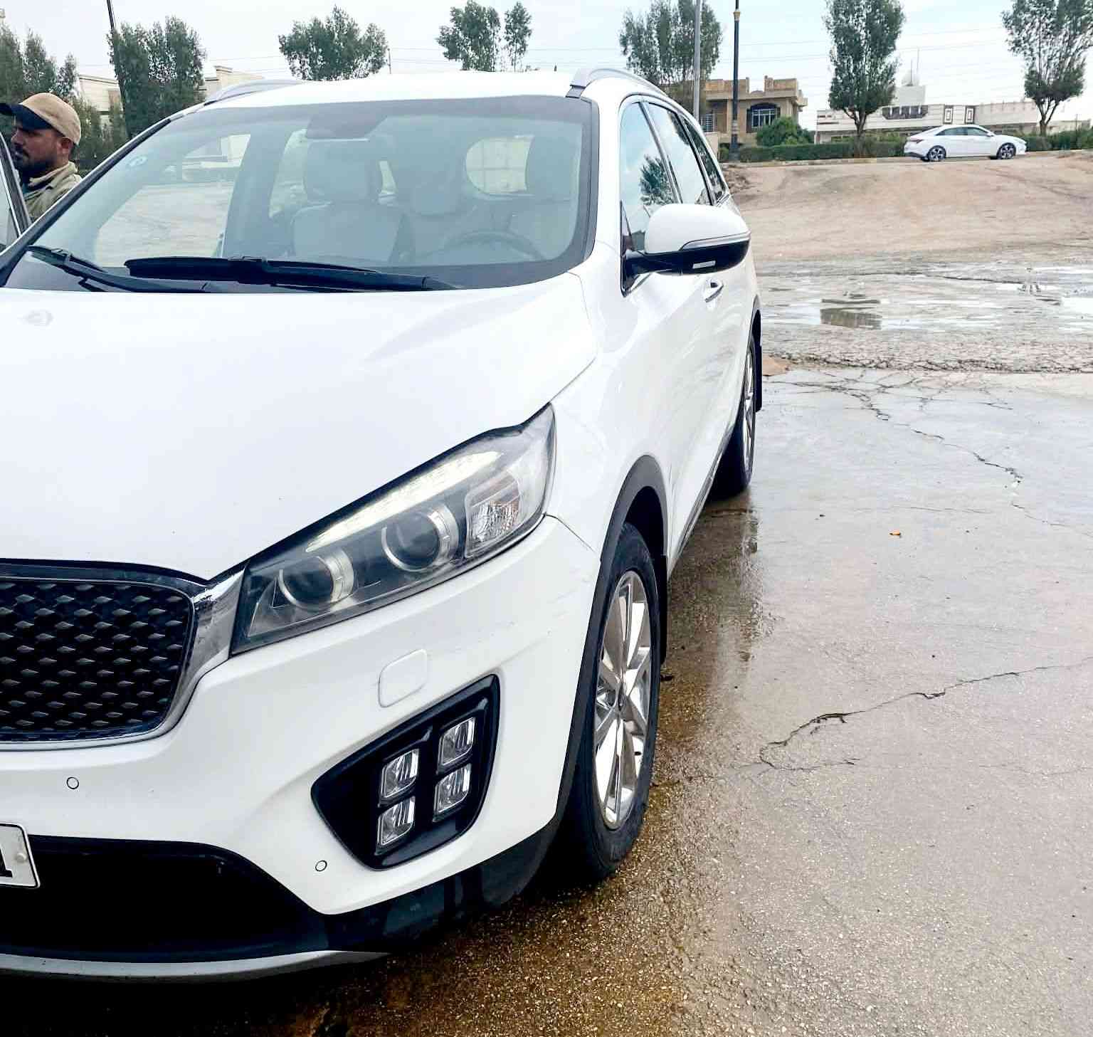 سورنتو موديل 2018 خليجي بيها ربع البنيد صبغ فقط مكينتها 6سلندر مبدل بيها كازكيت ومكفولة تخم تاير جديد صدرها جديد سيارة ماتصرف عليها شي ان شاءالله وسعرها مناسب مكاني بغداد العامرية ***********
