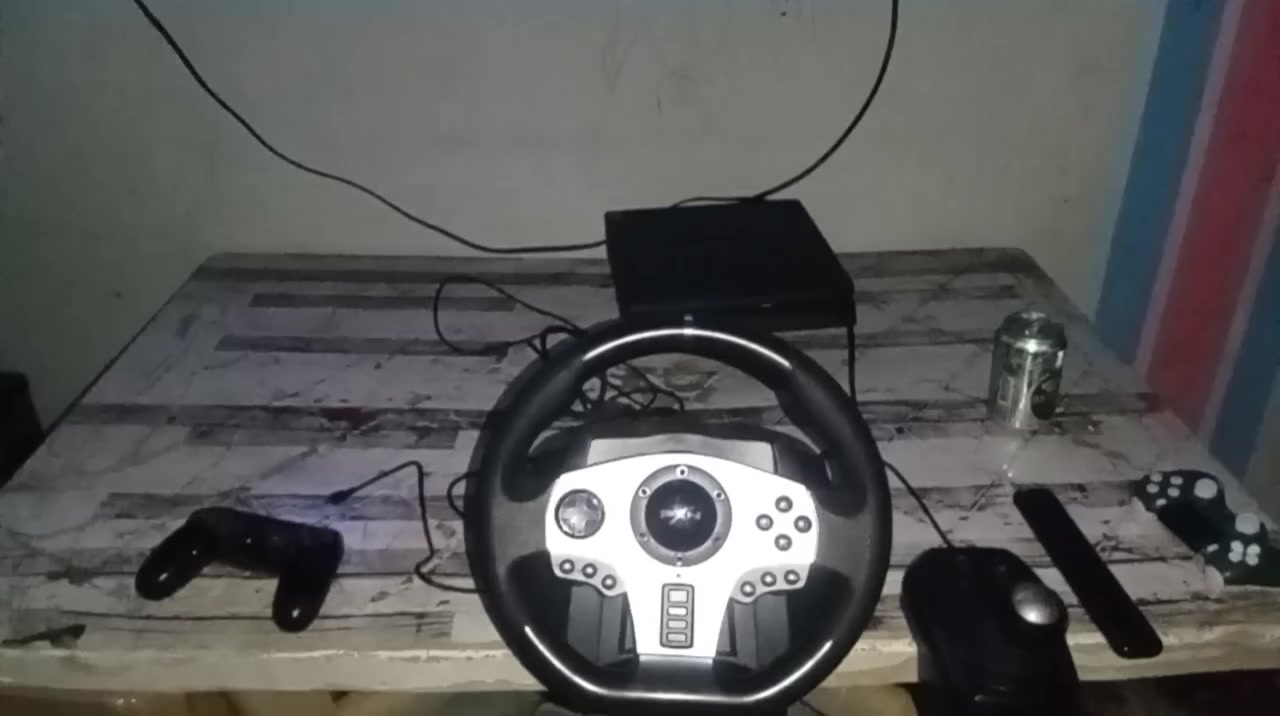 السلام عليكم بلاي 4 مع دركسون ب 90 فرتين ونص والبلاي 4 يجي ما مفتوح معاه يدتين كرتونها قص فيفا 24 وذكروا موتر فيست والى الحرب الجزء الثالث كل هذا بسعر 275 هذا رقمي *********** والشراي بخير ويدلل واذا تريد البلاي بوحده ام عادي او الدركسون بواحده ماكو اي مشكله تحياتي لكم 👍🏻❤️❤️
