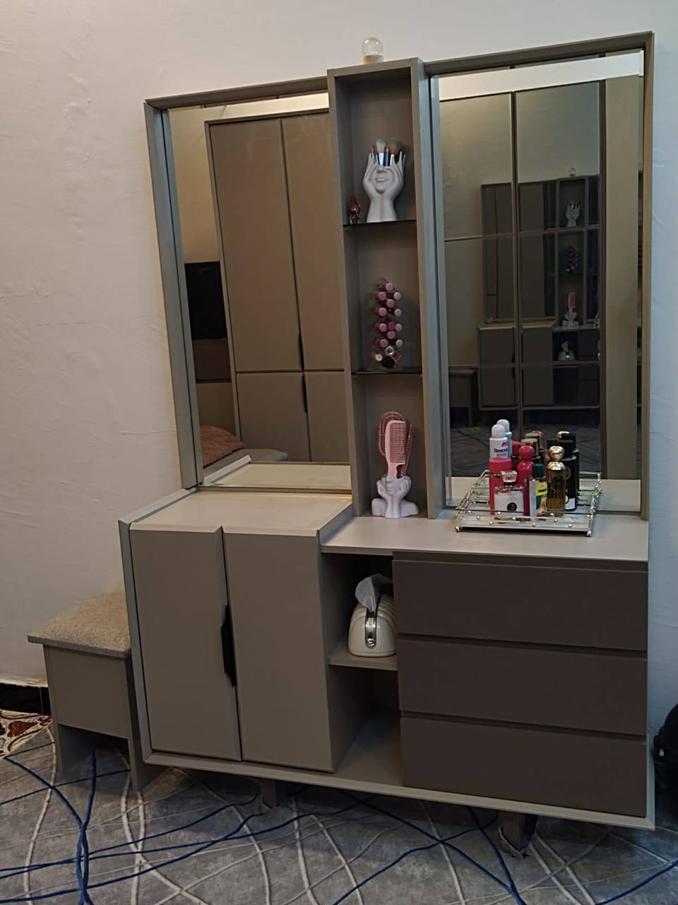 الغرفة نوم تركي درجه اولى 10قطع مابي اي  خدش استعمال شهر بعد جديد
السعر 1750

مكان كوفه شارع معمل قرب مجمع مختار السكني
واتساب ***********
