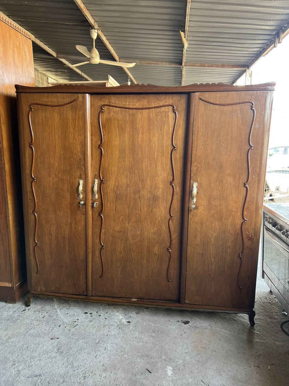 1.غرفه نوم صاج داخل وخارج
2.كنتور ست ابواب صاج داخل وخارج
3.كنتور خمس ابواب صاج داخل وخارج عدد2
4.كنتور اربع ابواب صاج داخل واخارج عدد2
5.كنتور ثلاث ابواب صاج داخل وخارج عدد4
6.كنتور بابين صاج داخل وخارج عدد3 للبيع 
المكان بابل قضاء المحاويل مقابل معسكر المحاويل البوابة الشمالية بتجاه بغداد 
يوجد لدينا خدمة توصيل 
للاستفسار الاتصال على الرقم التالي *********** او التواصل عبر الواتساب برقم الاسيا
