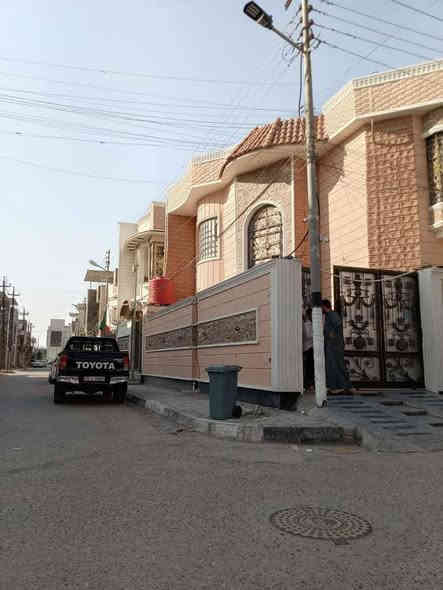 شـركـه أنوار الجـزائري للعقارات والمقاولات 
يتوفر  بيت ركن للبيع 
العنوان : الاساتذه - اربع شوارع 📍
المساحه :   266 م
الواجهه :   20 م
محتويات البيت : 6 غرف منام + أستقبال + صاله + كراج + مجاميع صحيه 
المواصفات : ركن على شارعين + بناء حديث 2018 طابوك بالكامل + طابو صرف 
السعر الأجمالي :  600 مليون 

عنوان الشركه الجبيله مجاور جوتن للاصباغ 
و قصر شيرين  📍

شركه أنوار الجزائري للأستثمار العقاري والمقاولات العامه والتجاره العامه . 
الشـركة  مجازة رسمياً وقانونياً من جميع الجهات المعنيه 
 
للاطلاع على باقي العروض او مشاركه عرض مع الشركه
 التواصل عبر الارقام التاليه :
***********
***********
***********
