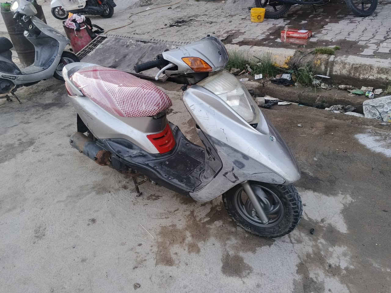 سلام عليكم درجه بريس البيع جاهزز كل نقص مابيه سعر 400وبيه مجال شراي يتصل ‏‪***********‬‏
