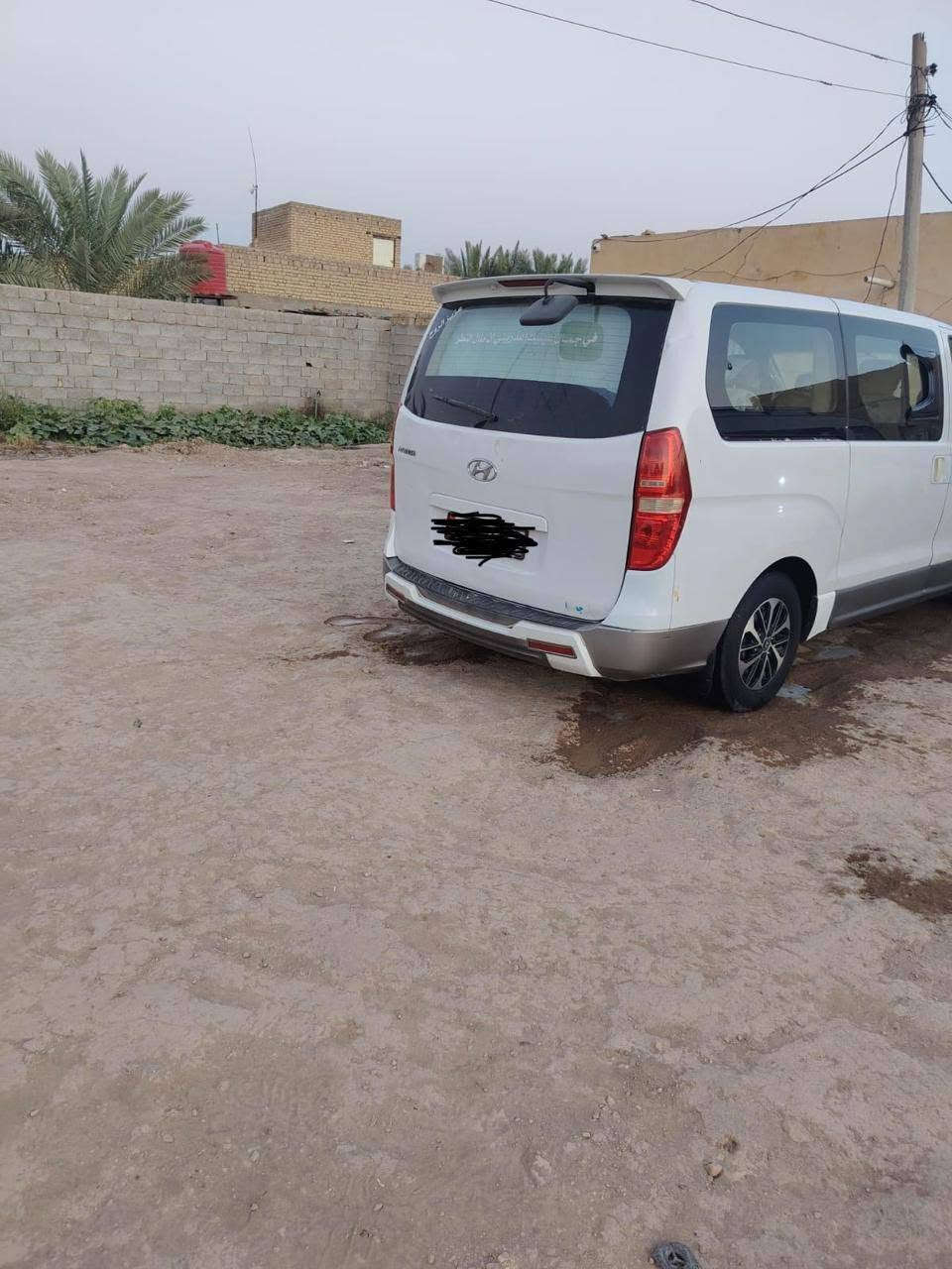 السلام عليكم استاركس موديل 18مفتوح سياره جاهزة مكينه جديده تبريد تخم تاير سنوية جديده رقم بصره إنكليزي جاملغ خلفي صبغ والباقي كفاله السعر 180 مجال بسيط مكان السيارة ذي قار قلعة سكر الاستفسار ***********
