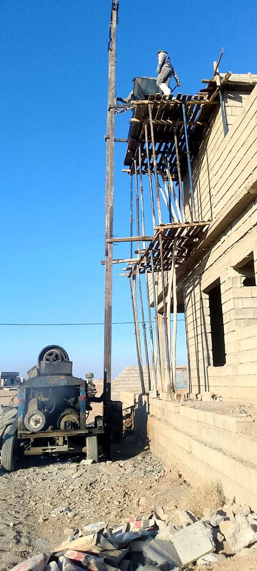 السلام عليكم 
يوجد قالب نجارة للعمل في الزاب والقرى المجاورة سقف رباط تسليح تريد قطعي تريد بالمتر للاستفسار 
أتصل 
*********** اخوكم اسطة انور
