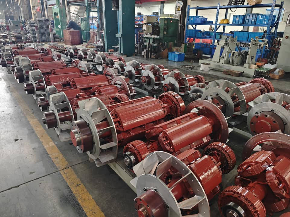 The new batch of goods has been completed and will be packaged in wooden boxes and shipped by sea to our customer's address.

This is a batch of 30kw all copper brushless OEM Stanford brushless AC generators. The body adopts a relatively short box according to the customer's requirements, in order to test the specific needs of the customer.

As a generator supplier, we can provide high-quality generators ranging from 5-2500kVA to solve your power supply problems.

Please rest assured to cooperate with us, we will provide you with a new experience with professional technology and perfect after-sales service!

We promise provide 100% cooper, 100% power output.
​All details well-checked and promise provide color selection and logo customization.

welcome to inquiry
WhatsApp: +86 15359713980
WeChat：+86 15359713980
Email：Dylan@szgenerator.com


**إذا كنت صاحب هذا الإعلان وتريد حذفه لأي سبب، رجاءا أرسل رسالة إلى الدعم الفني**