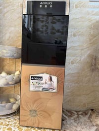 ثلاجة ماء نضيفة 100بالمية للبيع  للتواصل الرقم ‭0774 089 9570‬