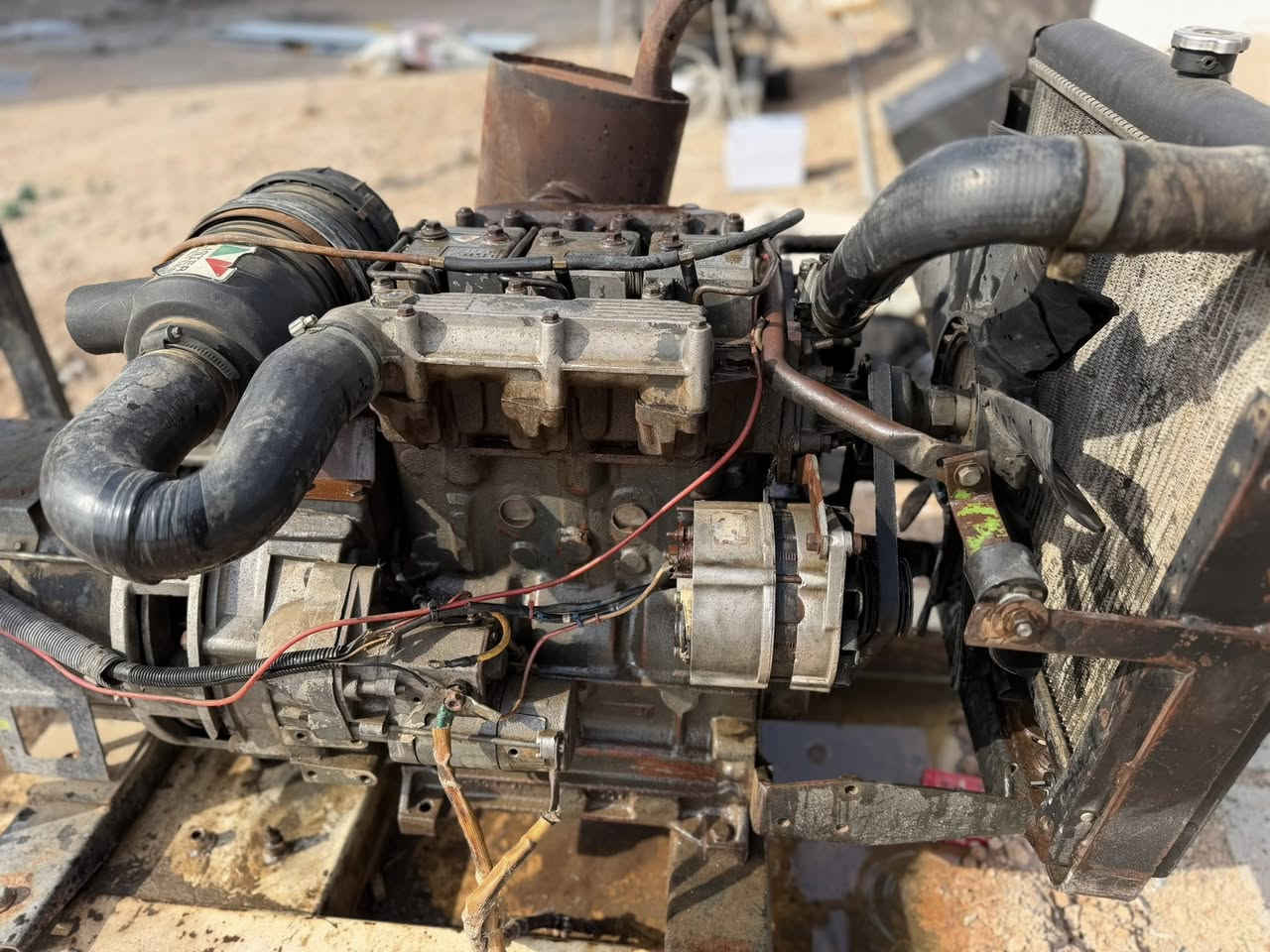 3 بستم
15 كيفي 
المولد يصرف لتر كاز في الساعة 
المولد نضيف شغال  
السعر  14ورقة وبيه  مجال قليل
المكان إلانبار عامريه الفلوجة

***********
***********
