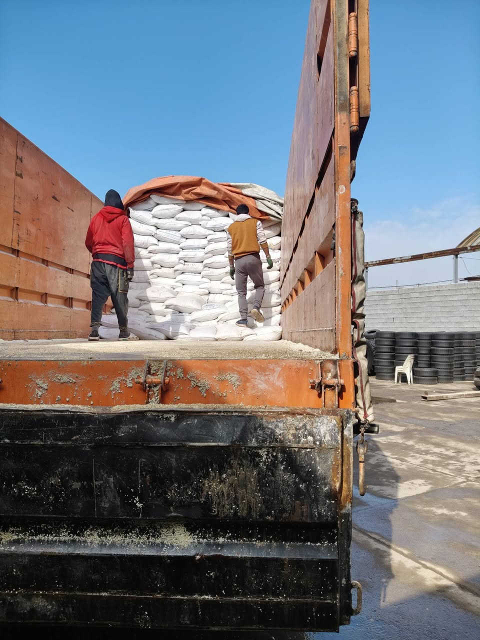 وصول وجبه كمياوي مركب نوع خليج فارس ايراني المنشأ 
نوع درجه اولى ويرهم يضاف بدل اليوريا والسعر جدا مناسب وفعاليته جيد جدا 
العنوان كركوك شركة الهلال الذهبي للاستثمارات الزراعية 
***********
***********
@إشارة
