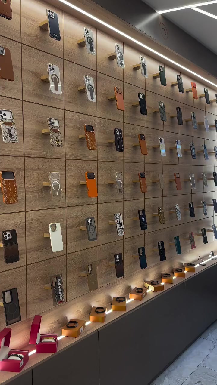 📱 قمة التميز للهواتف الذكية - عنوانك للأجهزة المضمونة 📱
​نقدم لكم اليوم قطعة مميزة تجمع بين الأداء القوي والأناقة اللامتناهية:
​✨ iPhone 16 Pro Max ✨
​المواصفات التي تبحث عنها:
​اللون: صحراوي تيتانيوم (Desert Titanium) 
​الذاكرة: 256 جيجابايت (مساحة واسعة لكل صورك وفيديوهاتك) 💾.
​البطارية:98% (أداء ممتاز يدوم معك طويلاً) 🔋.
​النظافة: 100% (الجهاز بحالة الوكالة) ✨
​لماذا تختار قمة التميز؟ 🏆
​نحن نحرص على تقديم الأجهزة الأصلية والمفحوصة بعناية لضمان رضاكم التام.
​📍 تفضل بزيارتنا الآن:
[ الرمادي - شارع السينما - مقابل فرع الشورجة ]
​📞 للتواصل والاستفسار:
[ *********** ]
​قمة التميز.. حيث تلتقي الجودة بالثقة! 🤝
#قمة_التميز #الانبار #الرمادي
