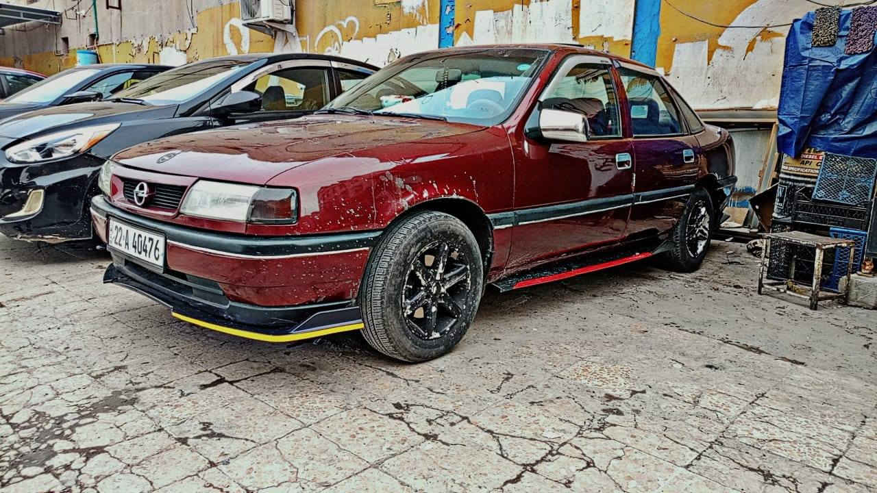 فكترا للبيع أو مراوس بسيارة احدث و انطيك الفرق اقصاد حسب القناعة  حجم 18 محرك و كير شرط موديل 93 رقم اربيل شرط التحويل سنوية جديدة رقم مسطرة سيارة نضيفة ما تصرف عليها كلشي مكانها موصل الرشيدية للاستفسار اكثر الاتصال ***********
