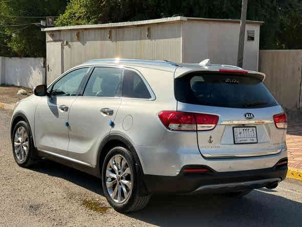 سورنتو 2017
وارد امريكي حادث جاملغ الايمن فقط وباب كليرفقط

السياره ماشيه 85اخت الزيرو جديده بمعنى الكلمى

فول مواصفات 1/1
بصمه 
بنرامه 
٧راكب 
لدات لايت زنون
ويل كب كروم
كشنات جلد +كهرباء
صندوك كهرباء 
رادات جانبيه 
حساسات امامي خلفي
تبريد ٣قطع
سايد بريك دكمه 
كامره خلفيه شاشه
مكينه 6سلندر 
مكينه كير مكفولات 
معروضه 180وبيهة مجال حق الجيه
رقم بغداد مشروع وطني تحويل ثاني يوم 
عنوان بغداد شارع فلسطين 
***********
