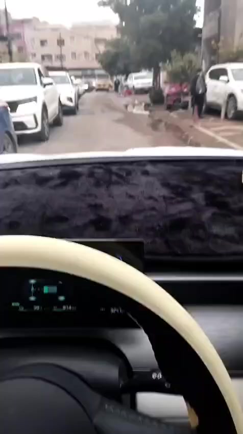 سلام عليكم
براد ايطالي محور سلف تحوير جديد بواقه سوري 
صاله اقل شهر محور مكاني شعله رحمانيه ***********
