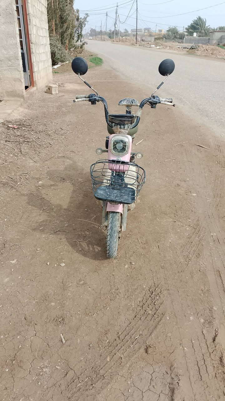 السلام عليكم عندي دراجه شحن السعر 150 وبيها مجال من ديالى كنعاني البدعه رقم الهاتف ***********
