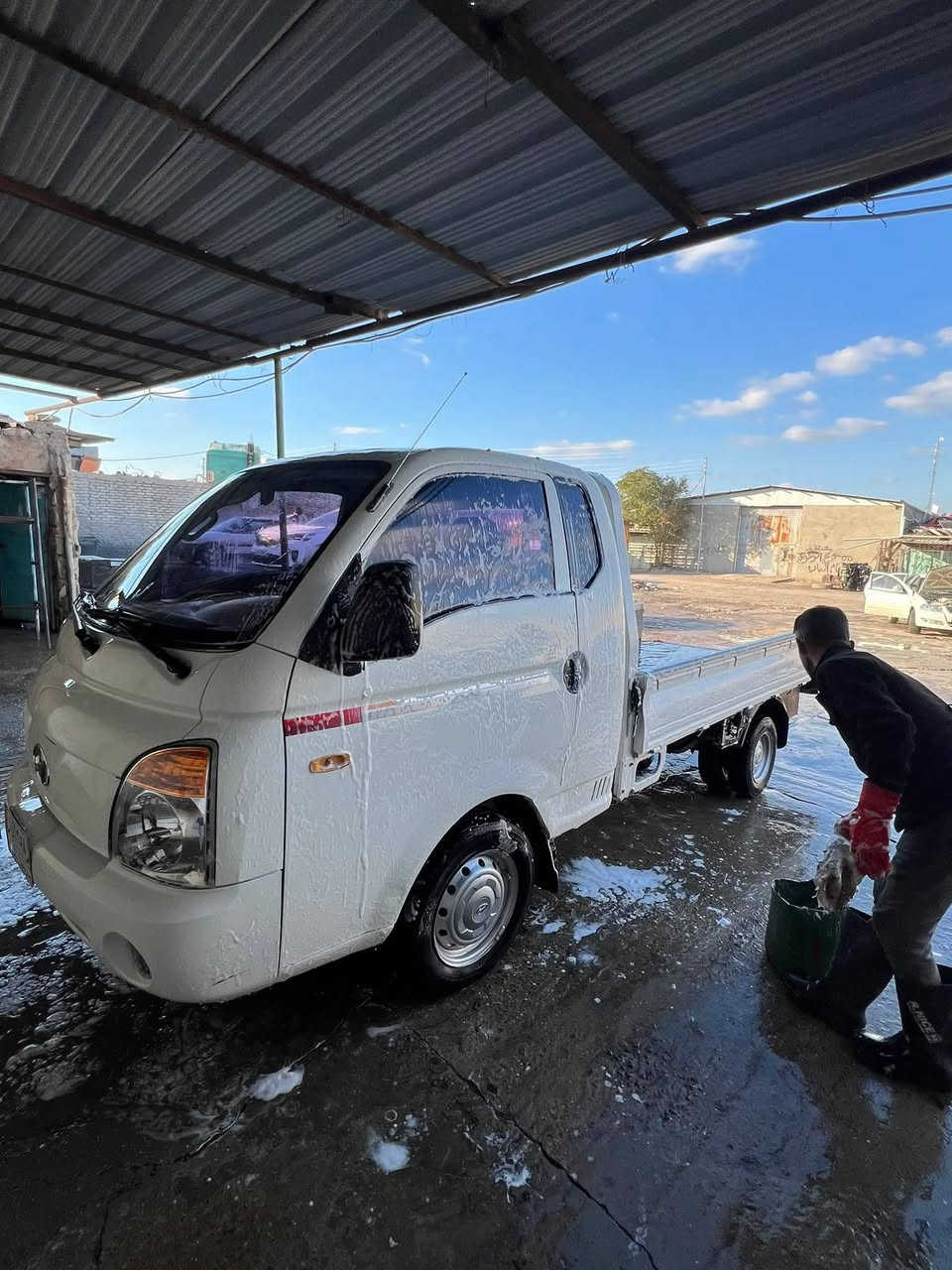 للبيع بورتر ادوات 2012گير اوتوماتيك
جاهزة من كلشي  
سعر 60 وبيها مجال ***********
