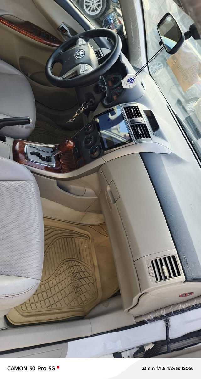 للبيع كورلا موديل 2013 ضرر باب فقط تبديل بلادي مكانين بارد فقط محرك 1800 رقم اربيل دولي سنويه جديده هزه جديده تخم تاير تبريد شرط محرك شرط گير صدر كلها كفاله تحكم استيرن سيارة مال جناي تحويل بنفس اليوم سياره ماتصرف عليها دينار سعر 132$ بيها مجال مكاني اربيل 
الاتصال على ***********
