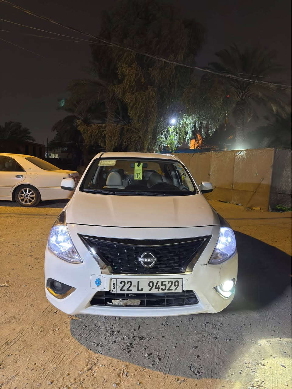 السلام__ عليكم 
للبيع سني هندي ام البليته ماشيه ٤٤ الف حقيقي

فول مواصفات جاهزه وتخبل سعر بلاش ١١٧ ورقه 

بيها بارد يم الرقم الخلفي فقط كلش حلوه ومرتبه مال جناي 

مكاني نجف *********** النجف, العراق
