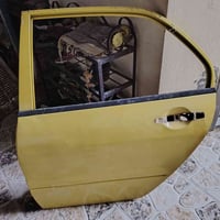 باب خلفي • جهة السائق • بدون داخل