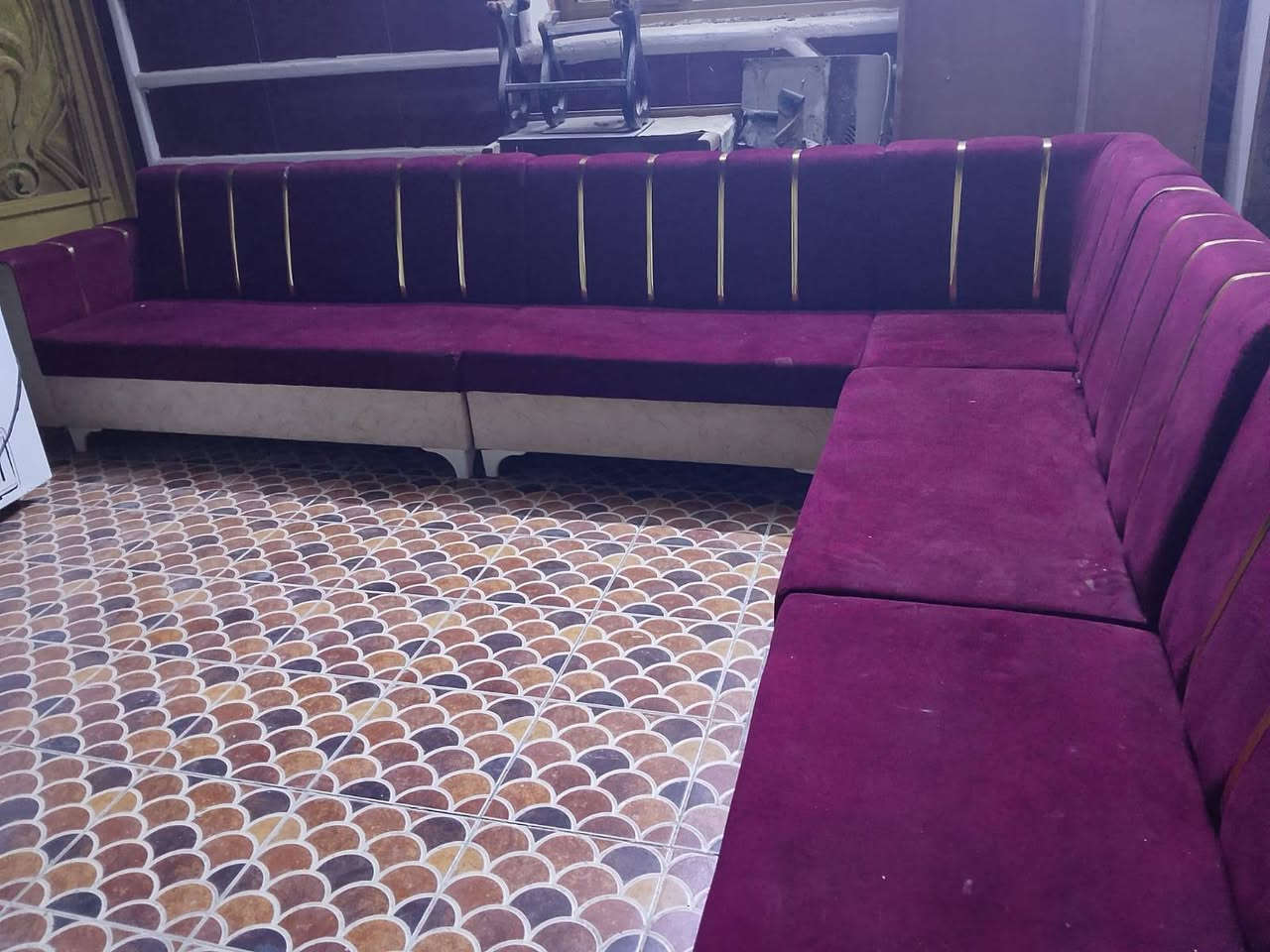 تخم. 10 مقاعد كامل  مكانه جمهوري شارع سالم


**إذا كنت صاحب هذا الإعلان وتريد حذفه لأي سبب، رجاءا أرسل رسالة إلى الدعم الفني**