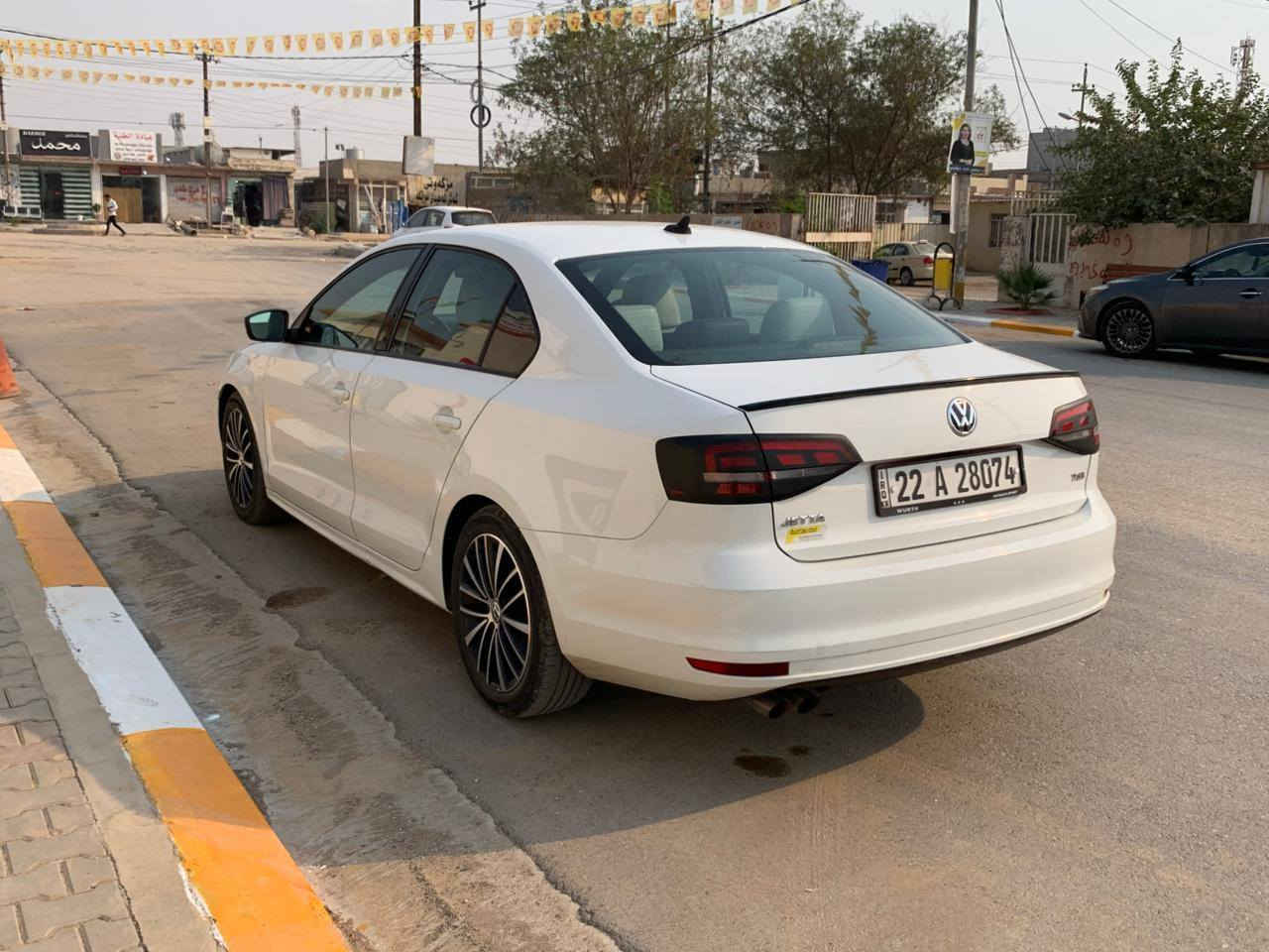 ڤۆلکس واگن جيتا 2016 سپى بەفرى 
شاشە گەورە كوشن جلد و دوو ڕەنگ و ھيتەر 
شەغال جام حەساس  گێر ئۆتۆ عادى سپۆرت 
مەكينە ١٨ تۆربۆ سەنەوى نوێيە بەناوى خۆمە سەنەوى ٢٠٢٨ 
زۆربەى شتەكانى نوێيە  توندو تۆڵە
كۆبۆنى بەنزينى ھەيە 
١٧٩ ھەزار  km ڕۆيشتوە 
 ٢٤٠ ھەزار غرامەى لەسەرە  

سعر : داوای بکە لە کۆمێنت ڕاستەوخۆ بۆت دێت 🤖 

يەك پارچەى ھەيە بەس بۆنيت  سوبغە 
يەك سەرە شانصى سبوغە 
ئێرباگ بەس سوكان تەقيوەو سيستەم كراوەتەوە 
گێرو مەكينەى بەشەرت 

بۆ پەیوەندی کردن بە خاوەنی 

***********
