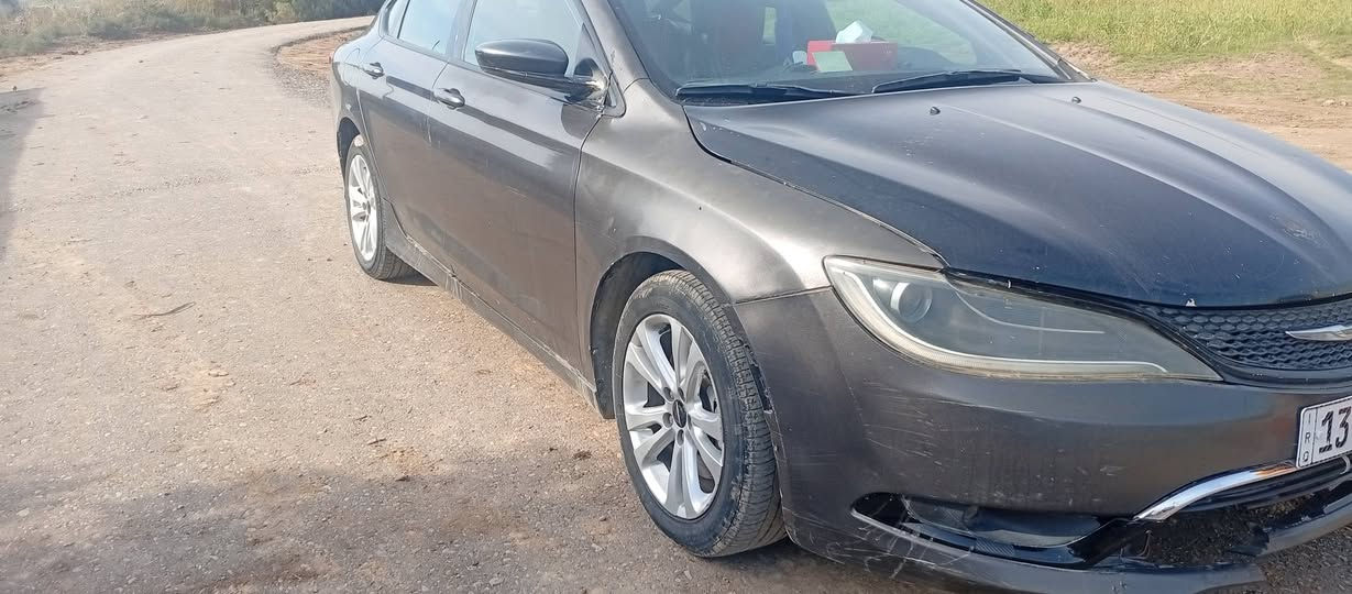 نوع كرايسر سي 200 موديل 2016 محرك 2400 كير ومكينه مكفولات حادثه بجم وثلث قطع صبق سياره احله من الصوره  مواصفات اس فتحه سلايت بالقماره بصمه تشقيل كير ماوس سعره 82 وبيها مجال رقم الهاتف بي واتساب *********** اتصال ع رقم *********** بيع او مراوس مكان السياره ميسان قضاء كميت
