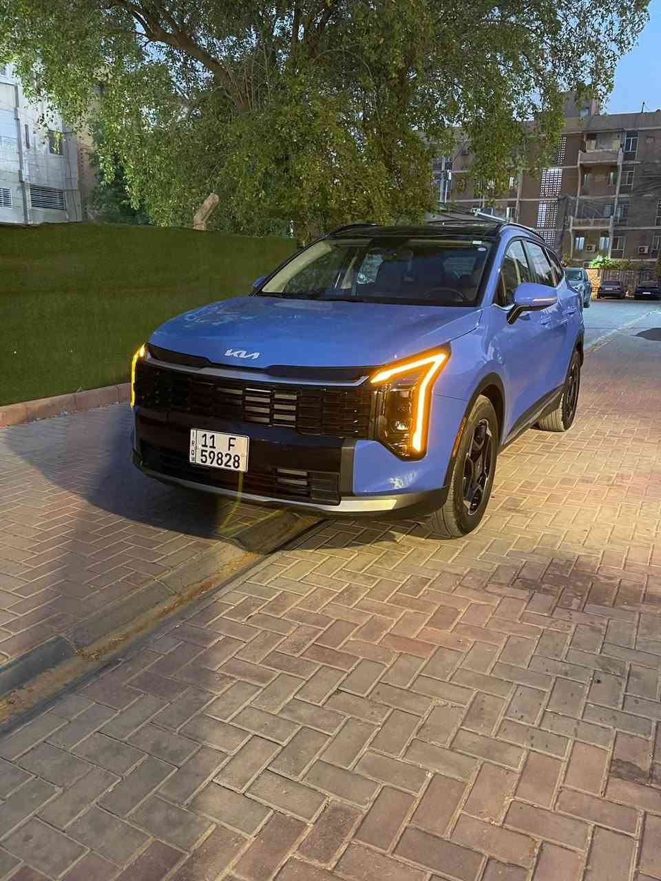 ياالله

السلام عليكم سبورتج 2026 EX  وارد امريكي 

بانوراما 
المكينه : ٢٥٠٠ 
مرقمه بغداد 
             ماشيه : ١٤ الف  ميل  

           الايرباك : ستيرن وبرده 

#المواصفات

1. شاشه كبيره

2. بصمه

3. شحن وايرليس

4.تشغيل عن بعد 

1. كامرا

2. رادارات جانبيه

3. رادار امامي

4. لايتات لد 

5. بكلايت لد 

6. كشنات جلد

11.هيترات بالكشنات

1. ويل كب 

13.اشاير بالمري

14.كيجات دجيتل 

1. قطعتين تبريد 

2. تبريد بيانو 

3. تحكم 

4. نظام سبورت ايكو عادي

5. فور ويل 4x4

20.ايقاف ذاتي اوتو ستوب

21.حساسات خلفيه

1. اوتو هولد 

2. نظام منحدرات 

3. كشن السايق كهرباء

4. بنوراما

السعر : 230

تفاصيل اكثر هذا رقمي ***********تحياتي 

مكاني بغداد زيونه
