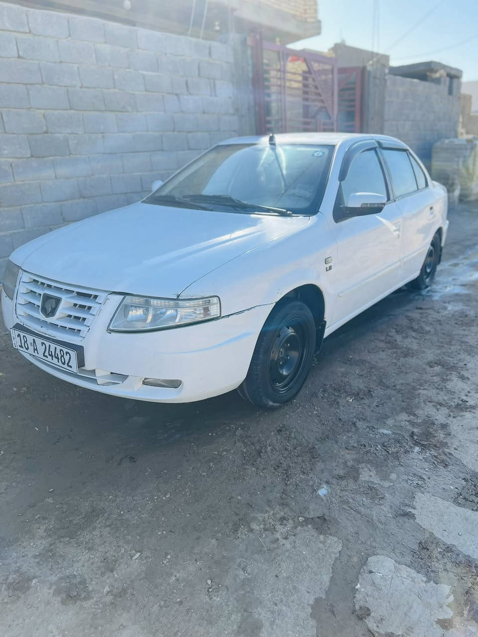 سمند سورن للبيع موديل 2011 رقم انكليزي برقم بابل  لسياره مكفوله من كلشي كير ومكينه وحداديه لسعر 40 وبيهة مجال مكاني طوريج لرقم 

‭٠٧٨٣ ٨٨٠ ٢٠٨٩‬
