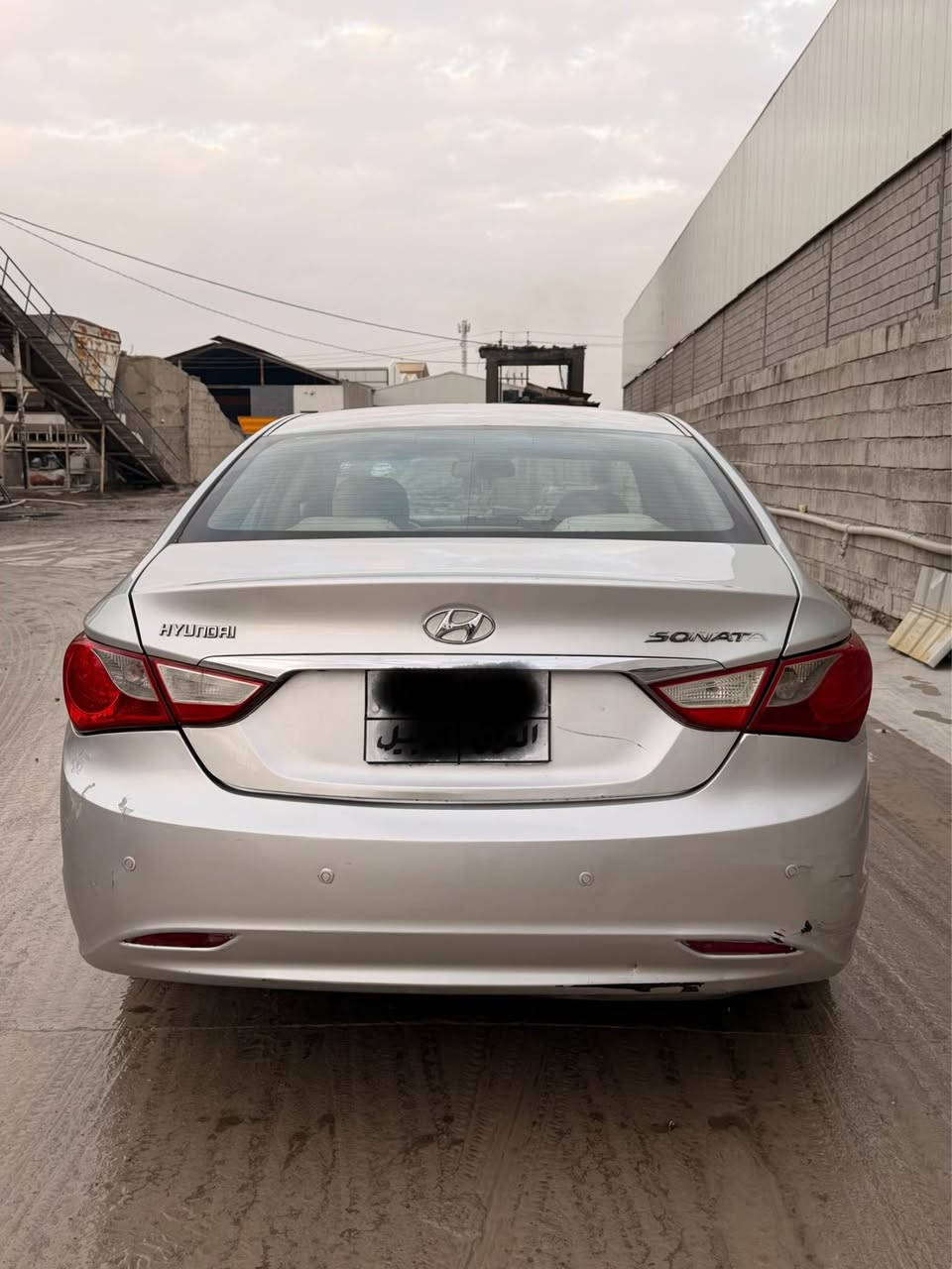 سوناتا 2010 مضلع خليجي 
ابيع عام ضربتها جاملخ خلفي بيها دواخل 
كير ومحرك تبريد كله شرط محرك بيها اثر بخار بدون نقص دهن موصفات خليجي محرك 2400
*********** واتس  
سعرر سيارة 88 بيها مجال عليه غرامه 4905000
يعني 33 ورقه تحويل بشرط سنويه منتهي 2015 رقمها اربيل أربيل, العراق
