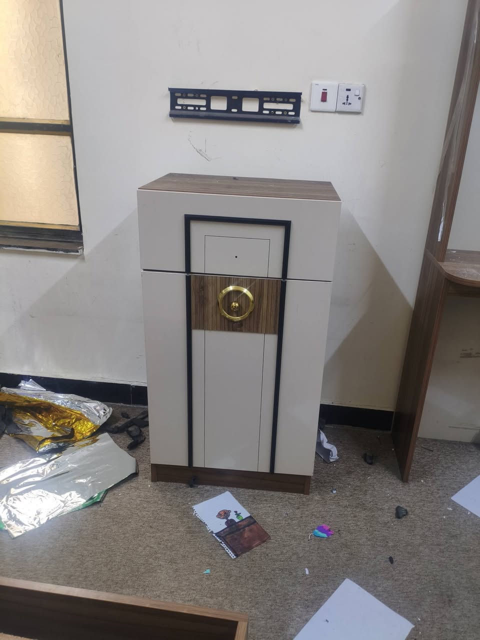 السلام عليكم
غرفه نوم تركي عدد اثنين شبابيه 5 قطع+7 قطع 

نظافه 100% اخت جديده 

مكان بغداد حي الاعلام 

الاستفسار على الرقم 

***********
