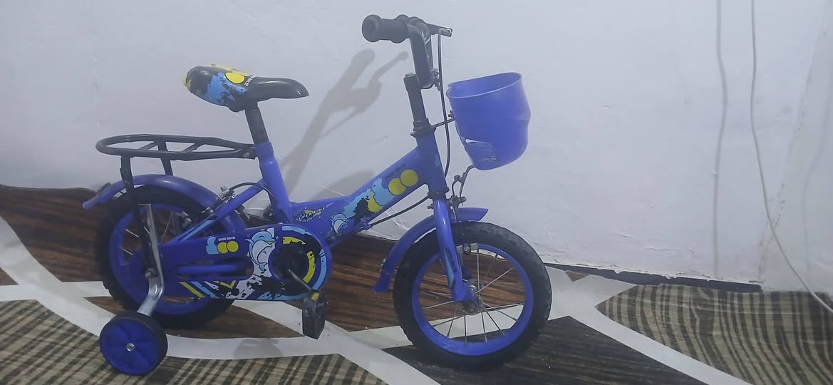 سلام عليكم للبيع جاهزات السعر انتصل عل رقم ***********
